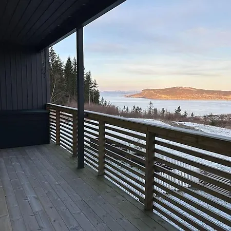 Villa In Stjordal